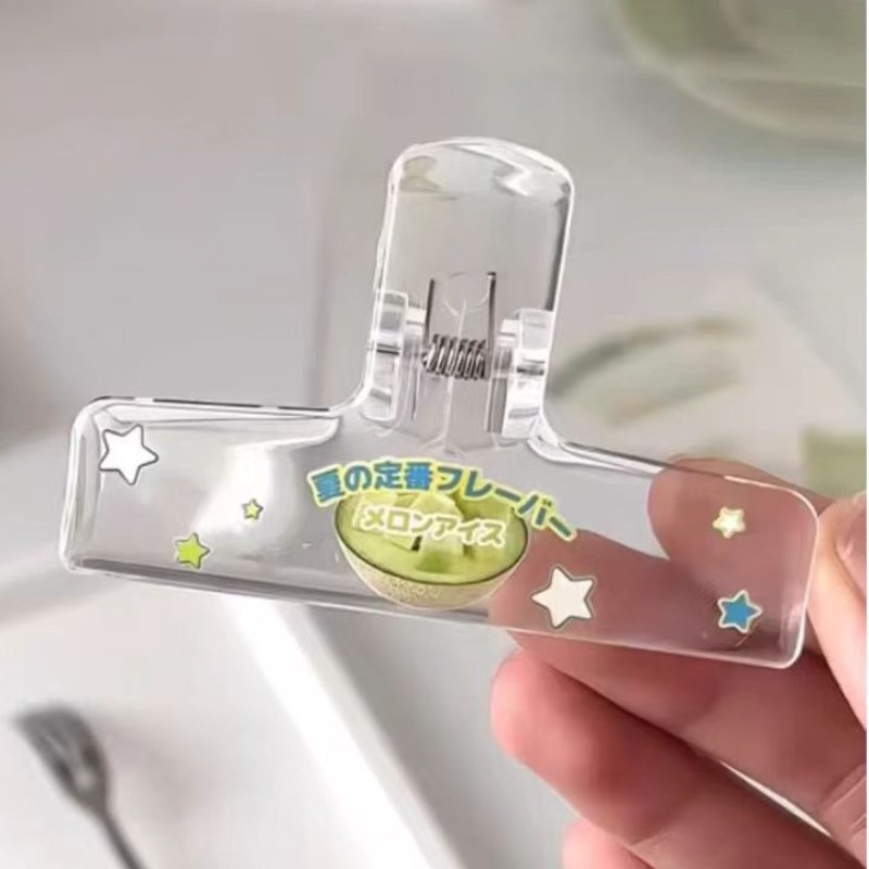 Przezroczyste akrylowe klipsy  – Binder Clip Assorted recenzja i cena